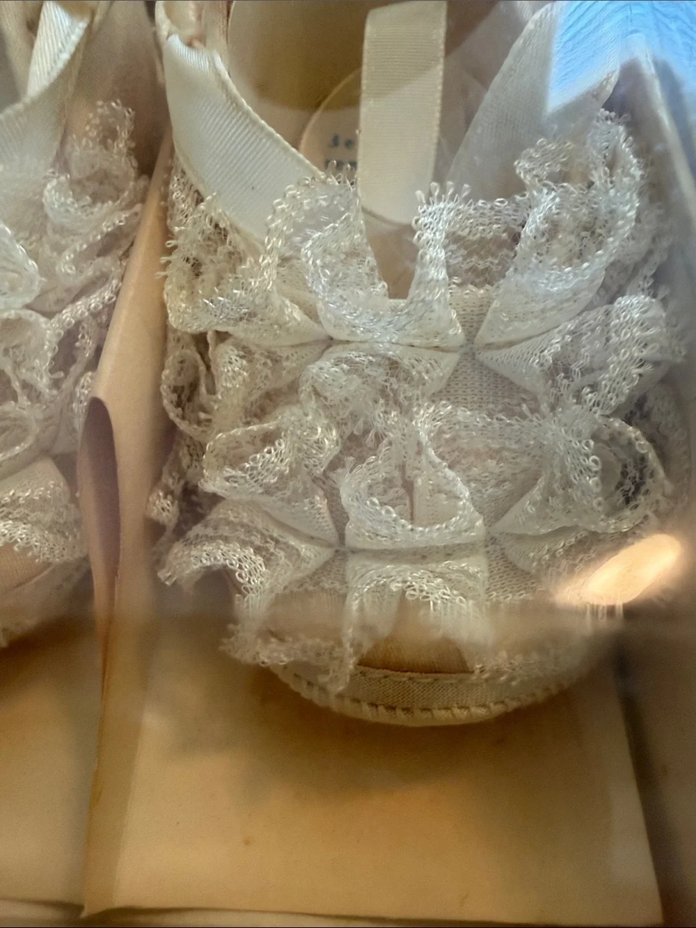 NWT Vintage 1960’s Mrs. Days Ideal Nany Shoe Co. Crib Shoes, size 0, baby/doll